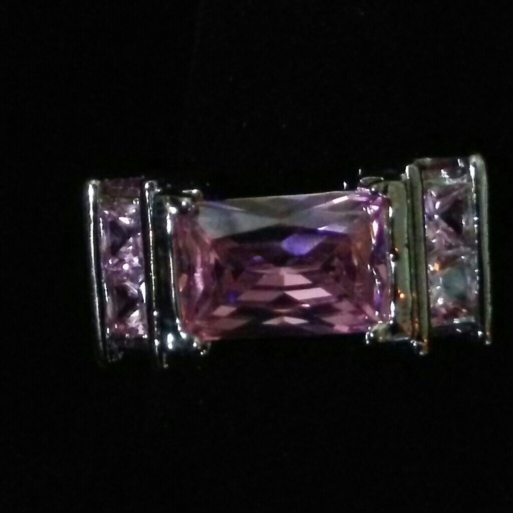 Cocktail ring